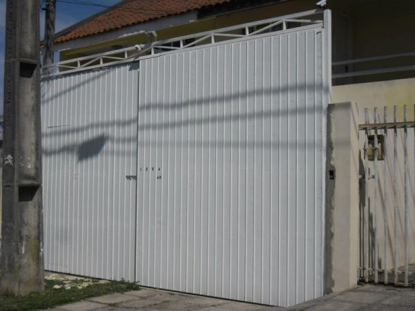 Portão de garagem